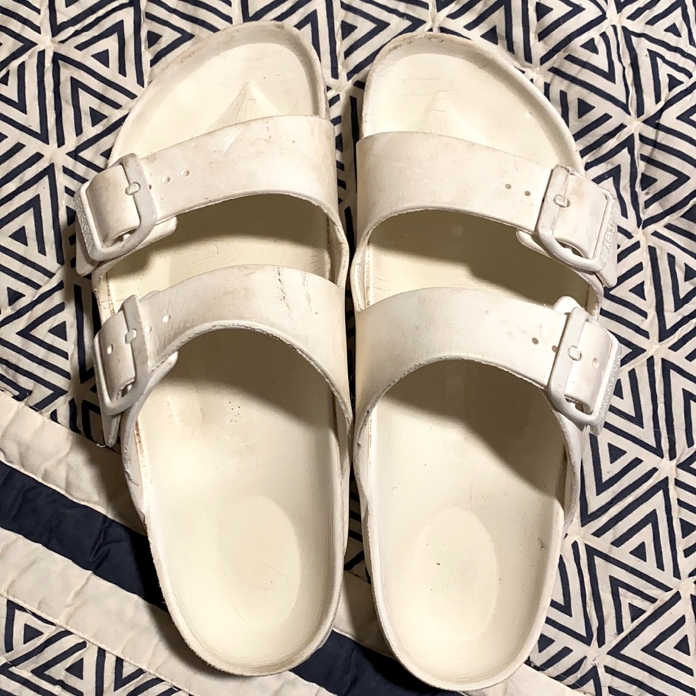 Birkenstock ARIZONA ESSENTIALS SLIDE SANDAL - WOMEN'S - White